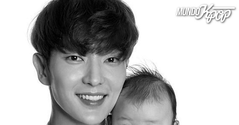 Lee Joon Ki  muestra con mucha ternura a su pequeño “hijo” en una sesión de fotos muy tierna